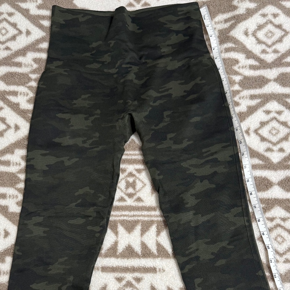 Spanx Camo "Look At Me Now" leggings
